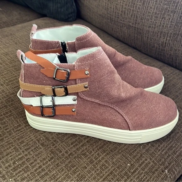 Women's Pink High-Top Sneakers - Picture 2 of 3